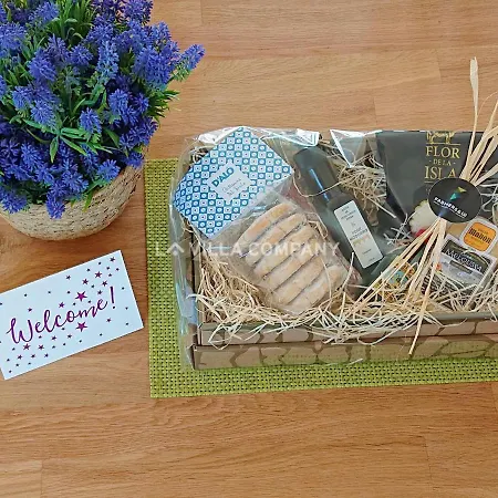 Isabel In Cala En Porter Villa *